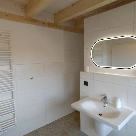 Grosszuegige Ferienwohnung Mit Weitem Ausblick Lichtenberg  Exterior photo